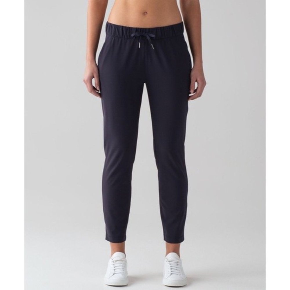 lululemon On the Fly Pant 28” - Woven